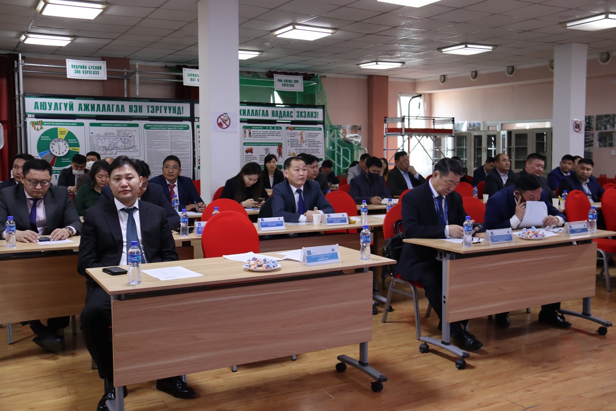 Б.Мөнхбаатар: Ирэх 10 жилд 4 хот барина