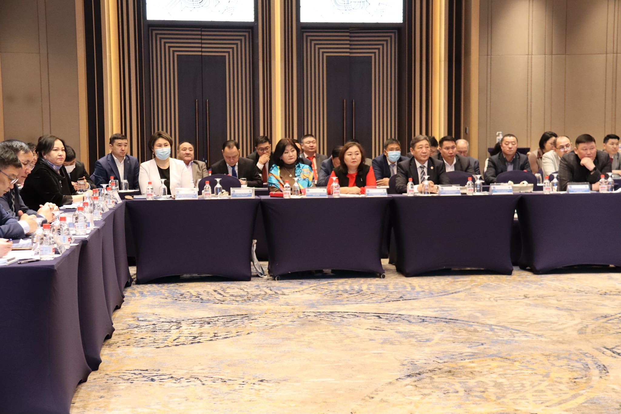 "Орон сууц, нийтийн аж ахуйн салбарын удирдах ажилтны зөвлөгөөн-2022" болж байна