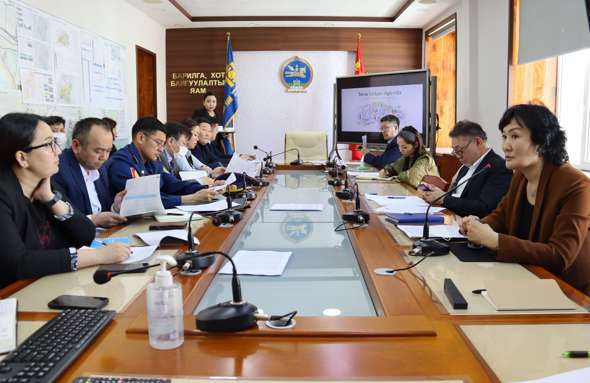 "ХОТЖИЛТЫН ШИНЭ ХӨТӨЛБӨР"-ИЙН ЯВЦ, ҮР ДҮНГ ХЭЛЭЛЦЛЭЭ