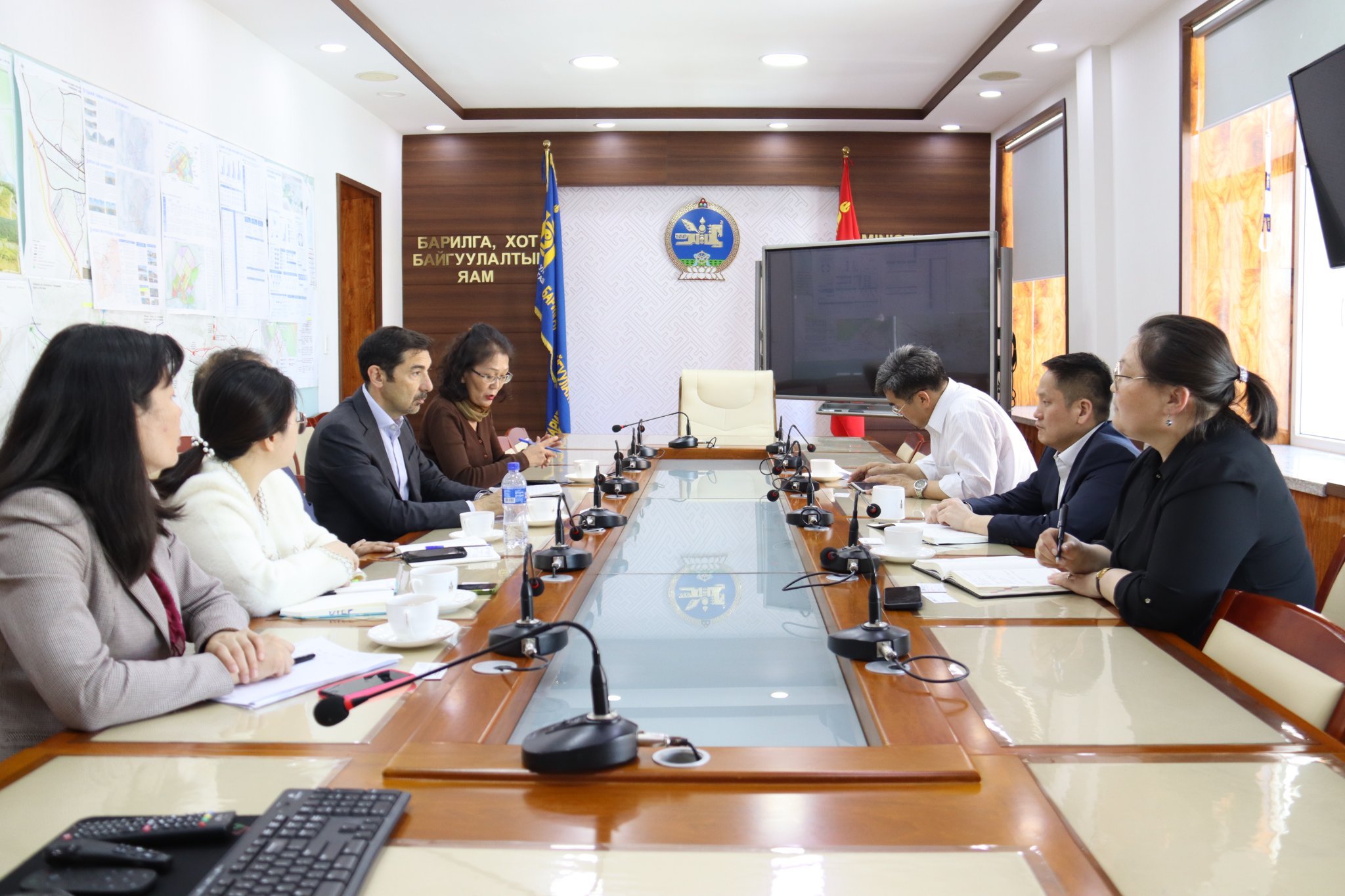 “Ногоон барилга”-ын чиглэлээр Олон улсын санхүүгийн корпорацитай хамтран ажиллана
