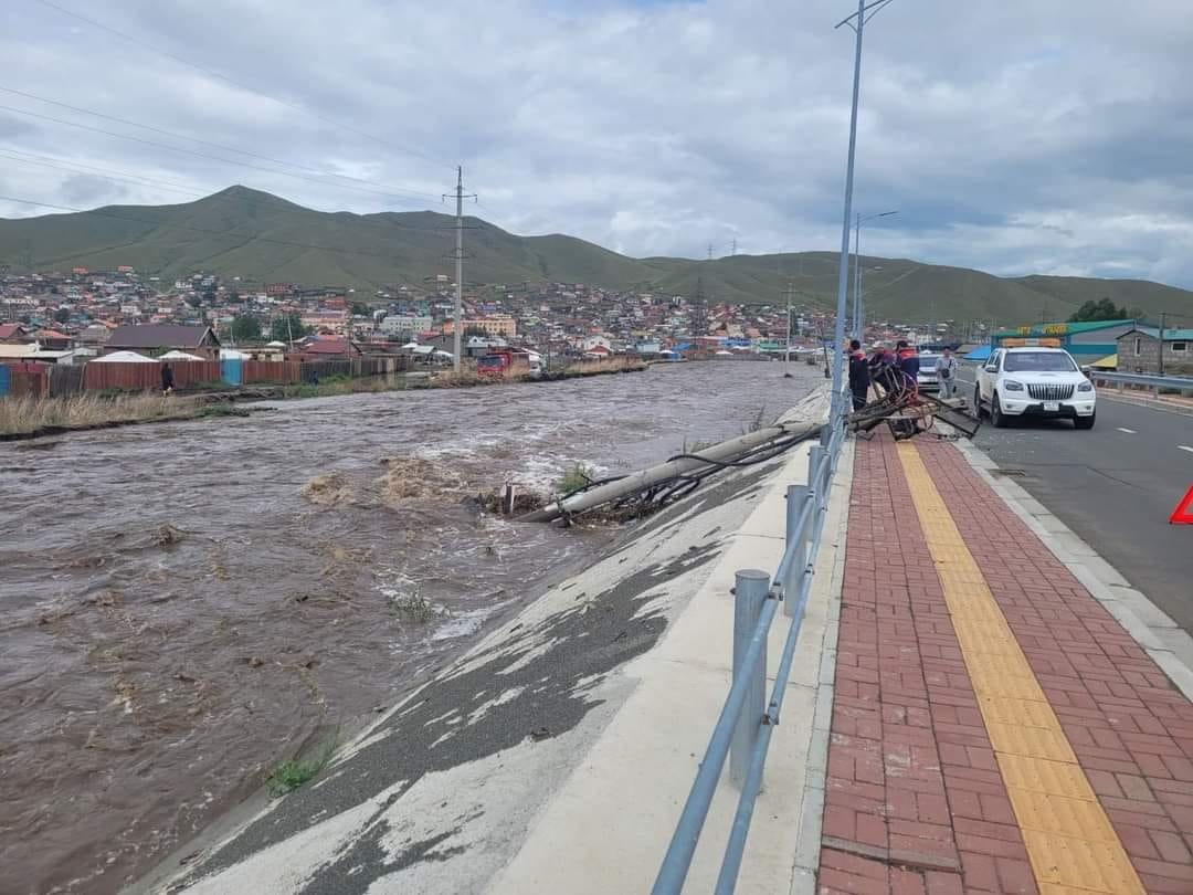 БХБЯ -ны шуурхай штаб : Усанд автах эрсдэлтэй 230 барилгын судалгааг гаргалаа