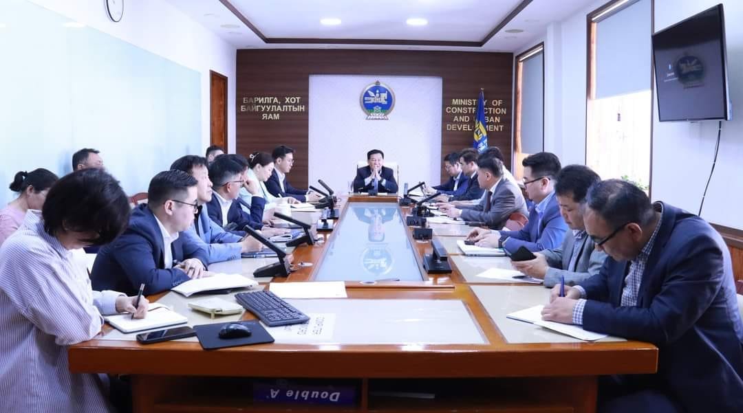 Барилга, хот байгуулалтын сайдын ээлжит шуурхай хурал боллоо